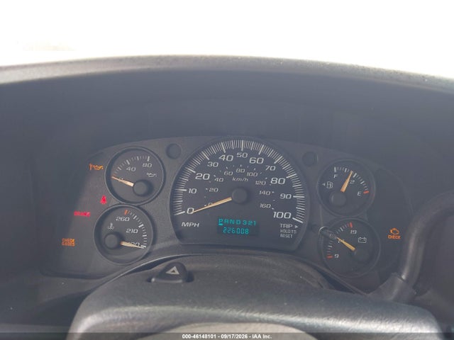 46148101 :رقم المزاد ، 1GJHG35U161267770 vin ، 2006 Gmc Savana Ls مزاد بيع