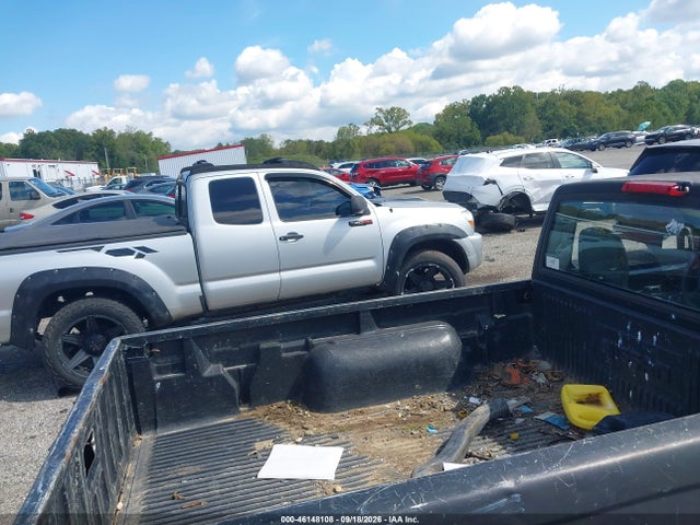 46148108 :رقم المزاد ، 1N6DD21S91C340472 vin ، 2001 Nissan Frontier Xe مزاد بيع