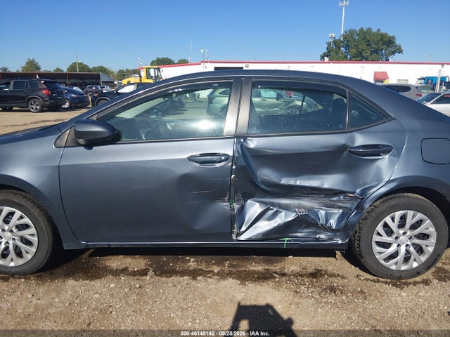 46148140 :رقم المزاد ، 5YFBURHE6KP938711 vin ، 2019 Toyota Corolla Le مزاد بيع