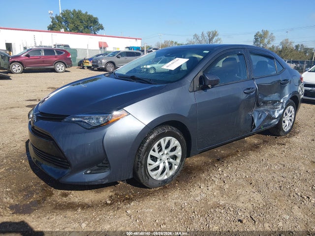 46148140 :رقم المزاد ، 5YFBURHE6KP938711 vin ، 2019 Toyota Corolla Le مزاد بيع