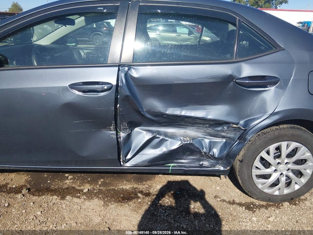 46148140 :رقم المزاد ، 5YFBURHE6KP938711 vin ، 2019 Toyota Corolla Le مزاد بيع