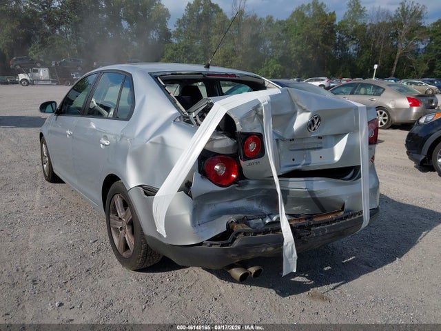 Aukcja sprzedaży 2010 Volkswagen Jetta S, vin: 3VWJZ7AJ7AM002799, numer aukcji: 46148165