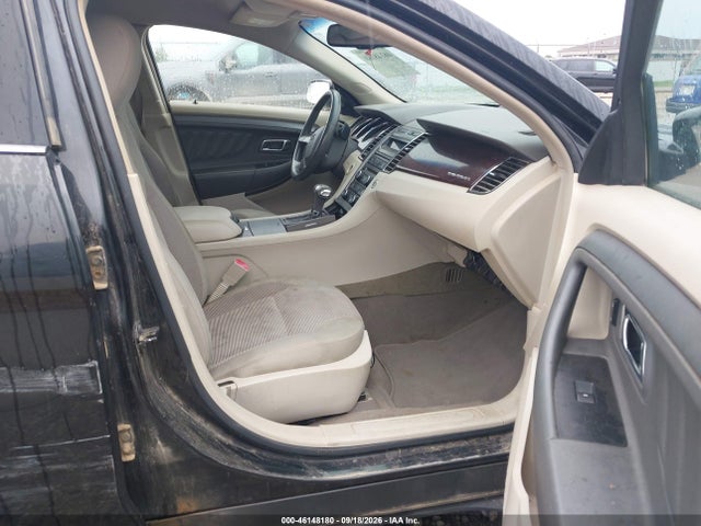 46148180 :رقم المزاد ، 1FAHP2HW9AG165837 vin ، 2010 Ford Taurus Sel مزاد بيع