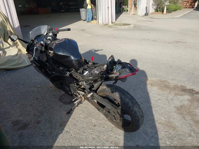 Kawasaki EX500 2024 ML5EXGG11RDA17885 Image 3