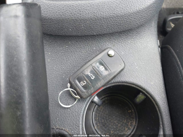 2016 Volkswagen Jetta 1.8t Sel მანქანა იყიდება აუქციონზე, vin: 3VWL07AJ2GM213324, აუქციონის ნომერი: 46148249