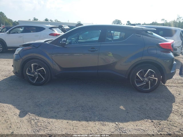 2022 Toyota C-hr Limited მანქანა იყიდება აუქციონზე, vin: NMTKHMBX3NR147905, აუქციონის ნომერი: 46148259