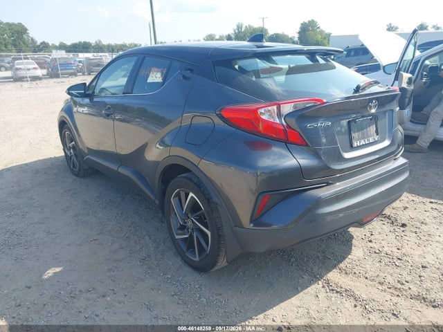 2022 Toyota C-hr Limited მანქანა იყიდება აუქციონზე, vin: NMTKHMBX3NR147905, აუქციონის ნომერი: 46148259