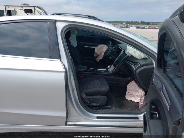 Продажа на аукционе авто 2016 Ford Fusion Se, vin: 3FA6P0H76GR133191, номер лота: 46148300