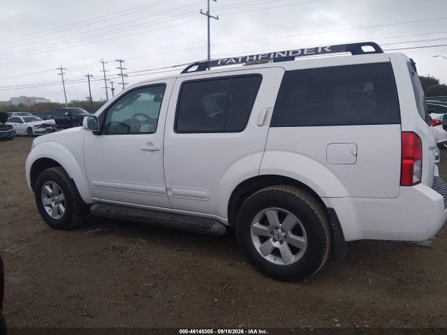 2010 Nissan Pathfinder Se მანქანა იყიდება აუქციონზე, vin: 5N1AR1NN5AC606393, აუქციონის ნომერი: 46148305