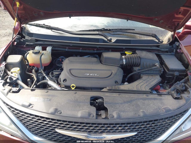 Продаж на аукціоні авто 2018 Chrysler Pacifica Touring L, vin: 2C4RC1BG6JR127356, номер лоту: 46148338