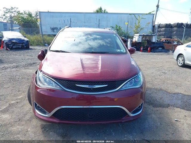 Продаж на аукціоні авто 2018 Chrysler Pacifica Touring L, vin: 2C4RC1BG6JR127356, номер лоту: 46148338