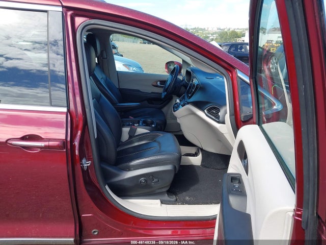Продаж на аукціоні авто 2018 Chrysler Pacifica Touring L, vin: 2C4RC1BG6JR127356, номер лоту: 46148338