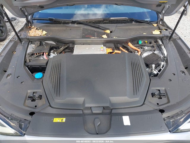 Aukcja sprzedaży 2022 Audi E-tron Premium Plus Quattro, vin: WA1LAAGE4NB025832, numer aukcji: 46148383