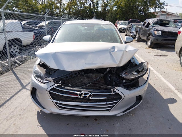 Hyundai ELANTRA SE 2018 5NPD74LF2JH298382 Image 12