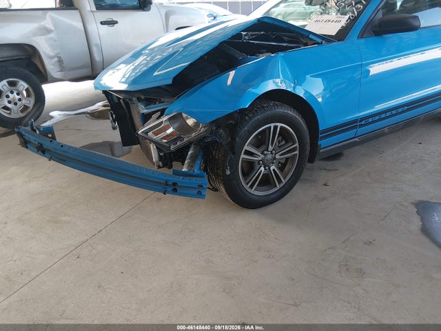 Продаж на аукціоні авто 2012 Ford Mustang V6 Premium, vin: 1ZVBP8EM0C5282952, номер лоту: 46148440
