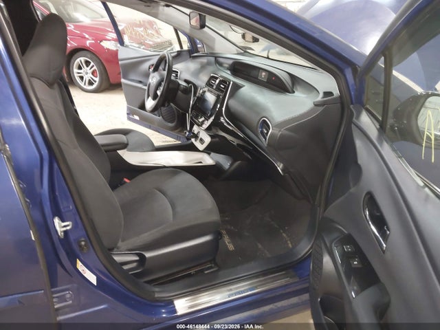 Продажа на аукционе авто 2016 Toyota Prius Four Touring, vin: JTDKARFU8G3524932, номер лота: 46148444
