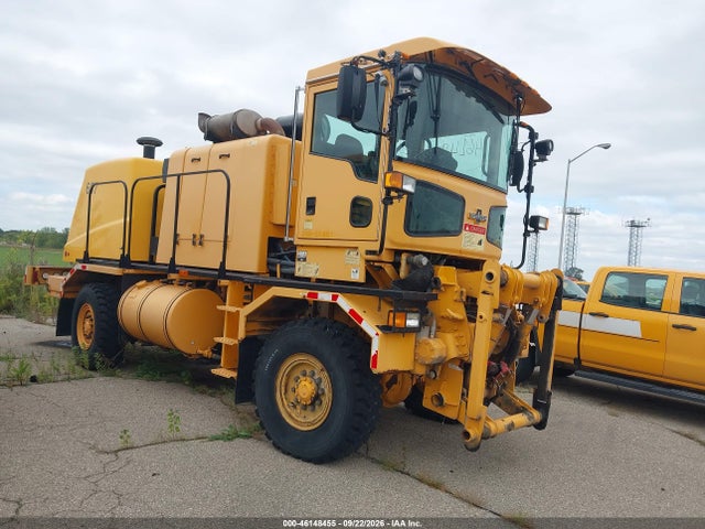 46148455 :رقم المزاد ، 10TBFAP158S102630 vin ، 2008 Oshkosh Motor Truck Co. Chassis H مزاد بيع