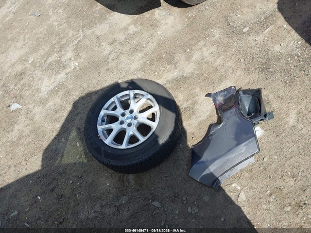 46148471 :رقم المزاد ، 1C4PJMCS7FW795330 vin ، 2015 Jeep Cherokee Latitude مزاد بيع