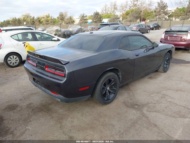 2C3CDZAG8KH606733 Dodge Challenger Sxt