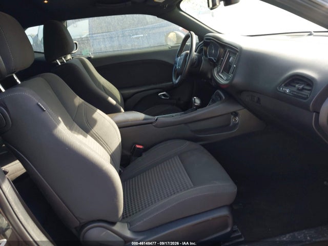 2C3CDZAG8KH606733 Dodge Challenger Sxt