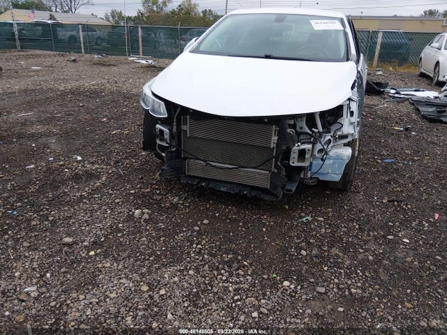 46148505 :رقم المزاد ، 1G1BC5SM2H7113893 vin ، 2017 Chevrolet Cruze Ls Auto مزاد بيع