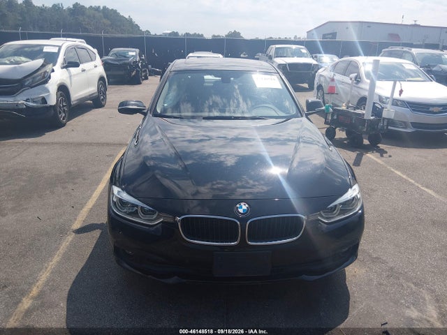 2018 Bmw 320i Xdrive მანქანა იყიდება აუქციონზე, vin: WBA8E5G52JNV02237, აუქციონის ნომერი: 46148518