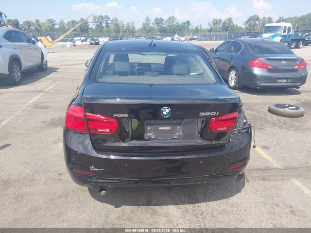 2018 Bmw 320i Xdrive მანქანა იყიდება აუქციონზე, vin: WBA8E5G52JNV02237, აუქციონის ნომერი: 46148518