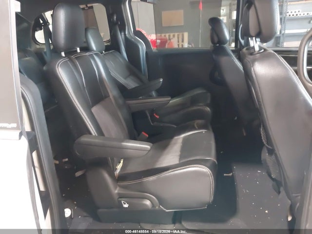 Продажа на аукционе авто 2014 Chrysler Town & Country S, vin: 2C4RC1HG1ER332550, номер лота: 46148554