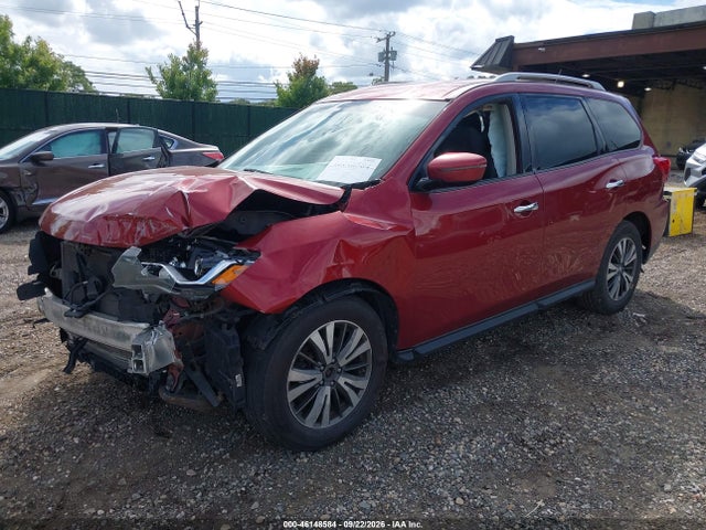 46148584 :رقم المزاد ، 5N1DR2MM7HC904627 vin ، 2017 Nissan Pathfinder Sv مزاد بيع