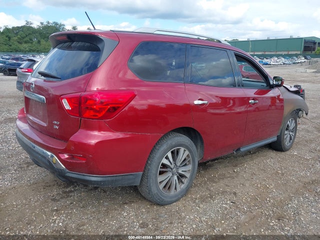 46148584 :رقم المزاد ، 5N1DR2MM7HC904627 vin ، 2017 Nissan Pathfinder Sv مزاد بيع
