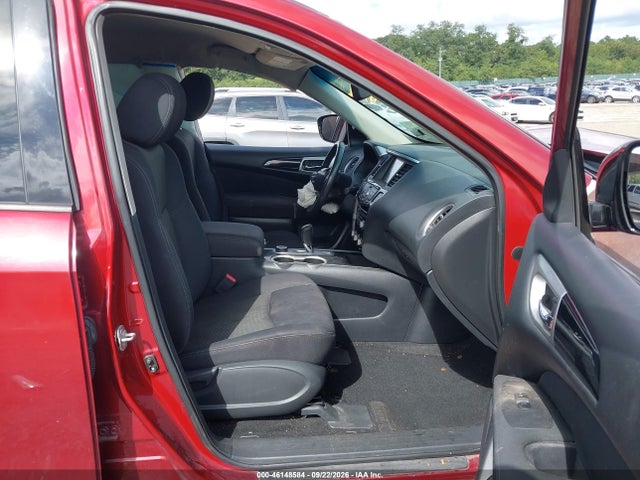 46148584 :رقم المزاد ، 5N1DR2MM7HC904627 vin ، 2017 Nissan Pathfinder Sv مزاد بيع