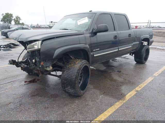 Продажа на аукционе авто 2004 Chevrolet Silverado 2500 Lt, vin: 1GCGK23U54F103212, номер лота: 46148603