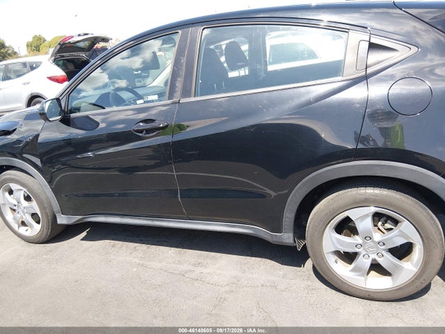 3CZRU5H30KG714677 Honda HR-V LX