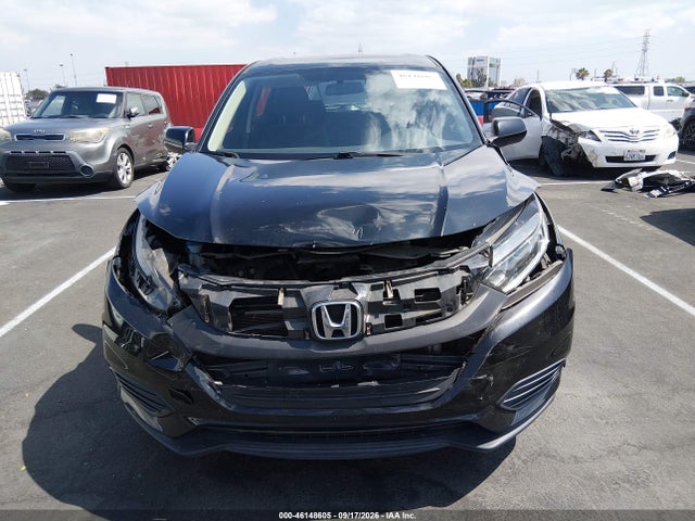 3CZRU5H30KG714677 Honda HR-V LX