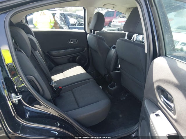 3CZRU5H30KG714677 Honda HR-V LX
