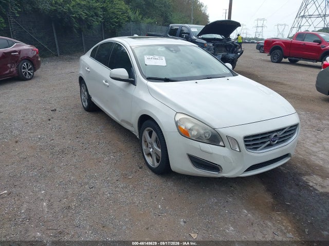 Продажа на аукционе авто 2012 Volvo S60 T5, vin: YV1622FS2C2132849, номер лота: 46148629