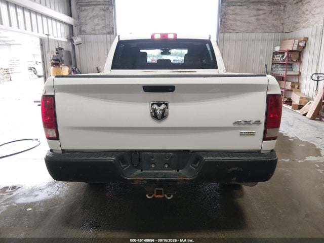 2018 Ram 1500 Tradesman  4x4 5'7 Box მანქანა იყიდება აუქციონზე, vin: 1C6RR7KG1JS300496, აუქციონის ნომერი: 46148656