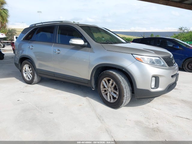 Продаж на аукціоні авто 2015 Kia Sorento Lx, vin: 5XYKT3A63FG568217, номер лоту: 46148664