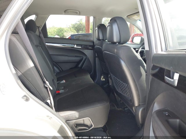 Продаж на аукціоні авто 2015 Kia Sorento Lx, vin: 5XYKT3A63FG568217, номер лоту: 46148664
