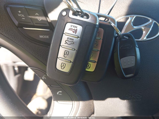 KMHEC4A4XFA128654 Hyundai Sonata Hybrid Limited