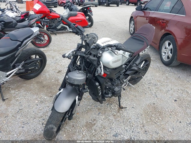 Yamaha Xsr900 60th Anniversary 2016 JYARN47E4GA000262 Image 2