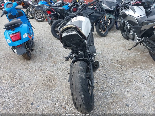 Yamaha Xsr900 60th Anniversary 2016 JYARN47E4GA000262 Image 6
