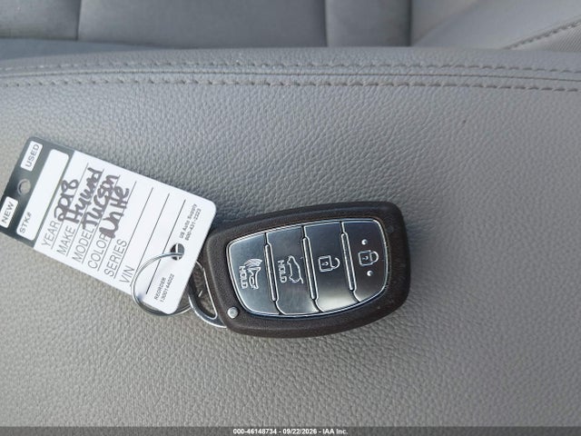 Auction sale of the 2018 Hyundai Tucson Value, vin: KM8J3CA24JU725619, lot number: 46148734