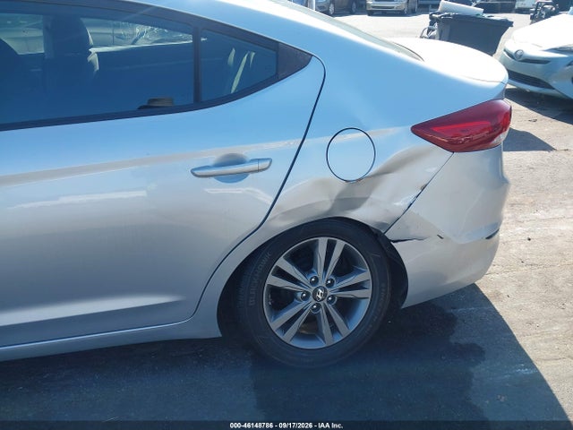 2017 Hyundai Elantra Value Edition მანქანა იყიდება აუქციონზე, vin: 5NPD84LFXHH183617, აუქციონის ნომერი: 46148786