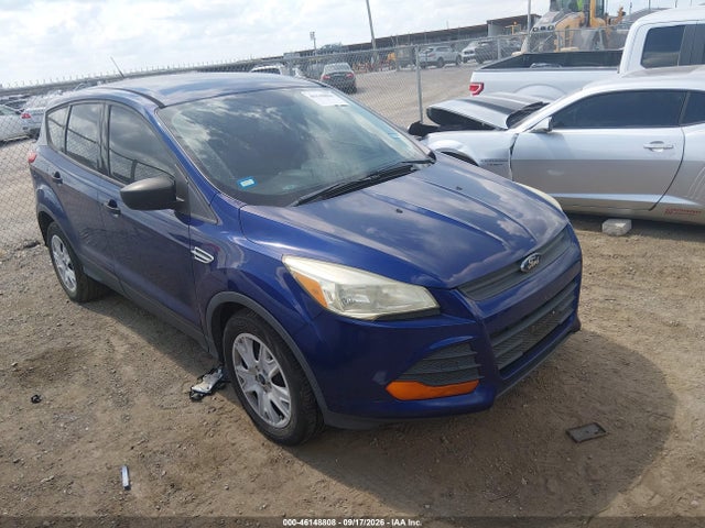 46148808 :رقم المزاد ، 1FMCU0F77GUB90285 vin ، 2016 Ford Escape S مزاد بيع