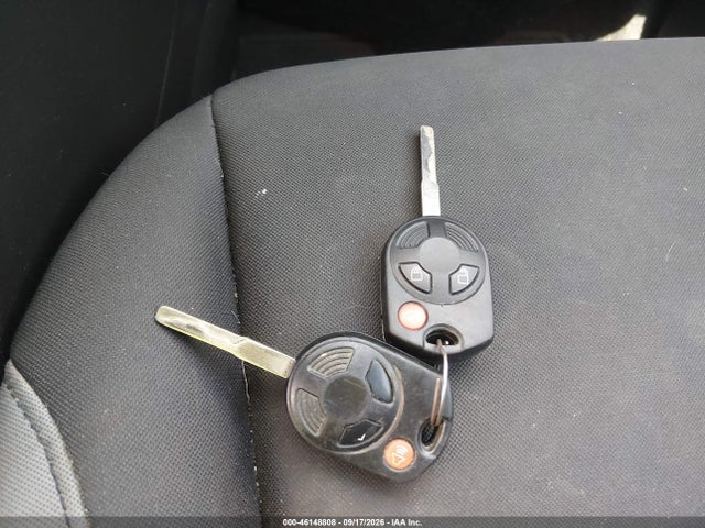 46148808 :رقم المزاد ، 1FMCU0F77GUB90285 vin ، 2016 Ford Escape S مزاد بيع