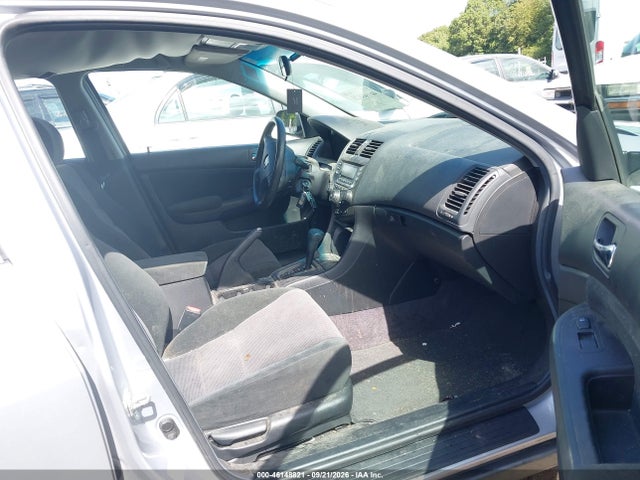 2005 Honda Accord 2.4 Lx მანქანა იყიდება აუქციონზე, vin: 1HGCM56435A135808, აუქციონის ნომერი: 46148821
