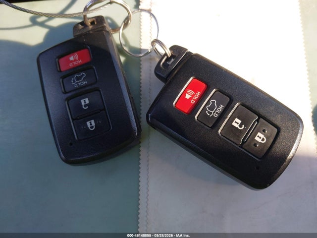 Продажа на аукционе авто 2018 Toyota Highlander Xle, vin: 5TDKZRFHXJS275499, номер лота: 46148855