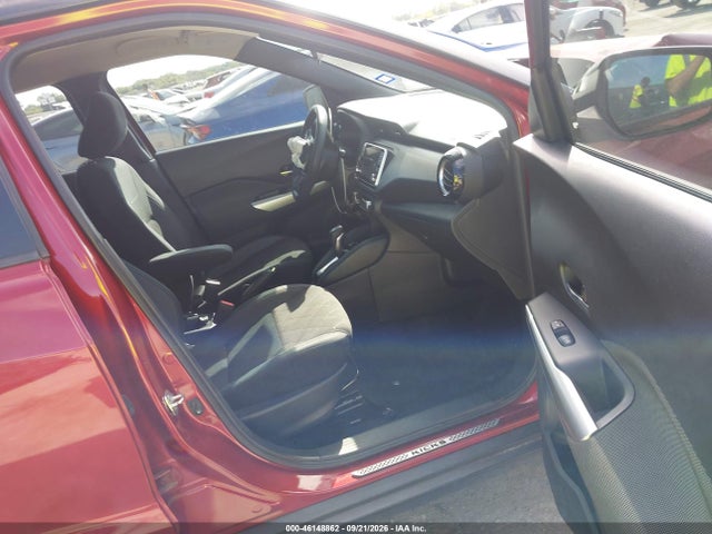 46148862 :رقم المزاد ، 3N1CP5CU8KL565626 vin ، 2019 Nissan Kicks Sv مزاد بيع