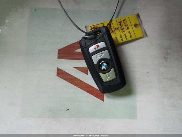 46148913 :رقم المزاد ، WBA8E1G50GNT37371 vin ، 2016 Bmw 320i مزاد بيع